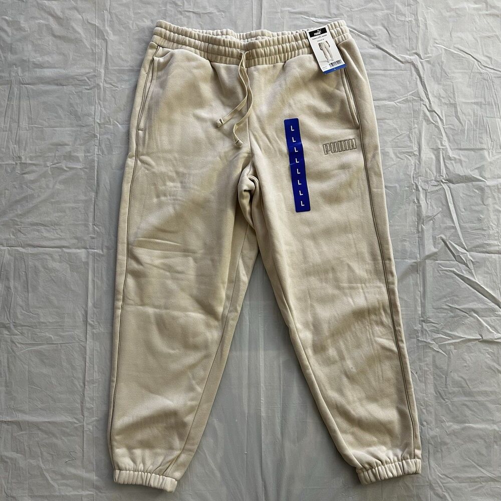 PUMA Women's Fleece Jogger Sweatpants Ivory, Casual Athletic, Size Large